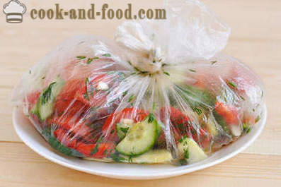 Recept za salatu od krastavaca, rajčica i tikvica