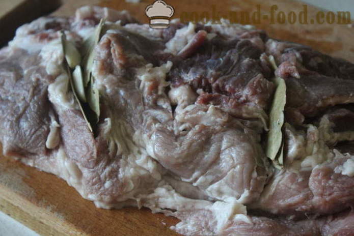 Pečena svinjetina s jabukama i medom - poput sočne pečena svinjetina u foliji, sa korak po korak recept fotografijama