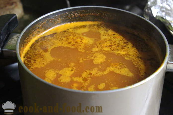 Krumpir juha sa mesne okruglice i rajčica - Kako kuhati juhu od rajčice s meatballs, s korak po korak recept fotografijama