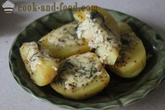 Zapečeni krumpir sa sirom - kao ukusna kuhati krumpir u pećnici, s korak po korak recept fotografijama