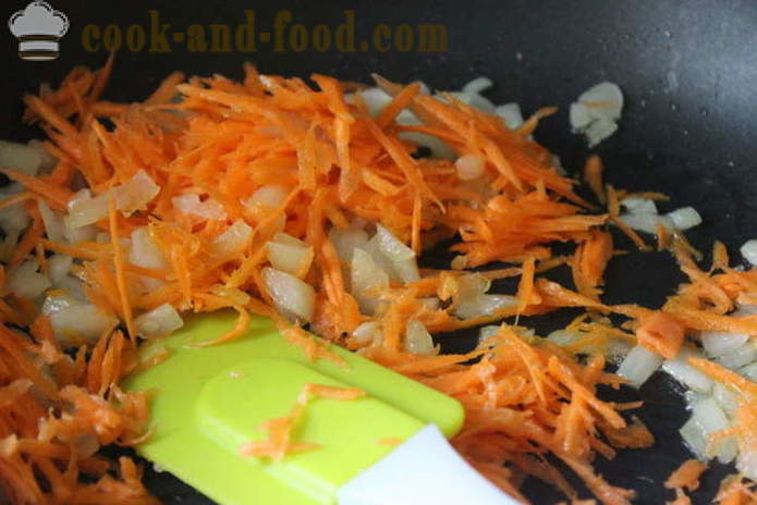 Pečena pileća jetra na kiselo vrhnje, mrkvu i luk - kako kuhati ukusna pileća jetra u pećnici, s korak po korak recept fotografijama