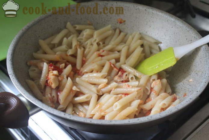 Talijanska tjestenina s rajčicom i riba - Kako kuhati tjesteninu s ribom i rajčice, korak po korak recept fotografijama