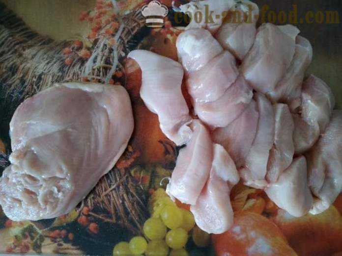Ukusna pileća kotleti u tavi - i ukusna Cook kotleti pileća prsa u tijesto, s korak po korak recept fotografijama