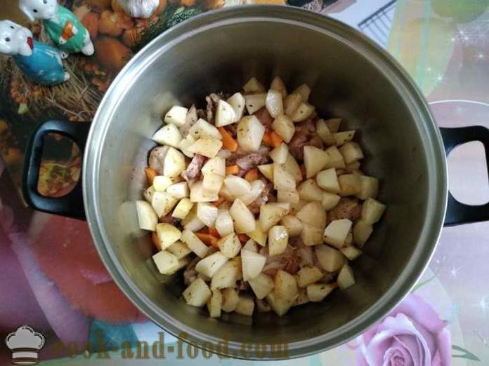 Goveđi gulaš s krumpirom i tikvicama - kako kuhati ukusna variva s tikvicama, korak po korak recept fotografijama