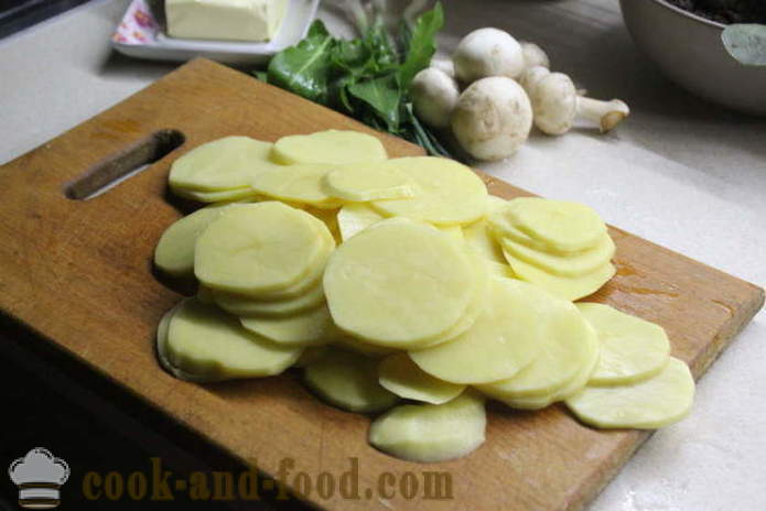 Složenac od sirovog krumpira s gljivama i loboda - kako napraviti lonac krumpira s gljivama, korak po korak recept fotografijama