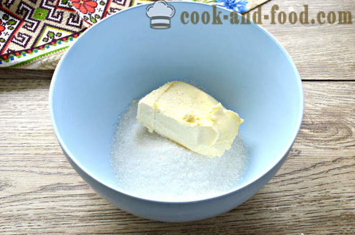 Uskrsna torta-kolač sa sodom, bez kvasca i mlijeka - kako kuhati kolača u konzervama u pećnici, s korak po korak recept fotografijama