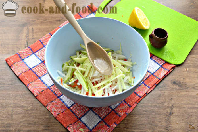 Salata od rotkva rotkvica i mrkve, jabuke i kupus - kako pripremiti salatu od rotkva rotkvica i maslaca, uz korak po korak recept fotografijama