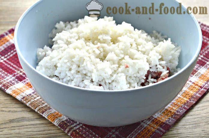 Mesne okruglice od mljevenog mesa s rižom u tavi - Kako kuhati mesne okruglice od mljevenog mesa i umaka, s korak po korak recept fotografijama