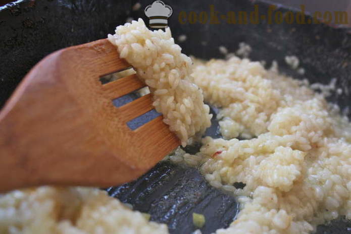 Domaće juha Rižoto s vinom - kako kuhati rižoto kod kuće, korak po korak recept fotografijama