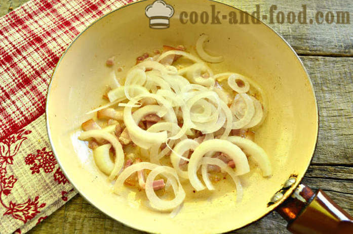 Zapečeni krumpir sa slaninom - kao gulaš krumpir u tavi, korak po korak recept fotografijama