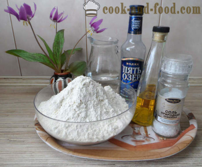 Naljepnice s mesom i sirom u grčkim - Kako napraviti naljepnice kod kuće, korak po korak recept fotografijama