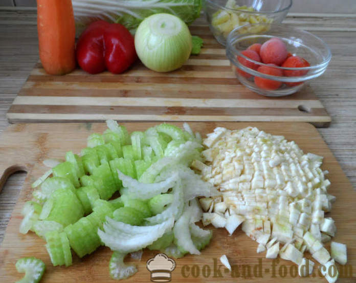 Celer juha za mršavljenje - kako se pripremiti juhu od celera izgubiti na težini, korak po korak recept fotografijama