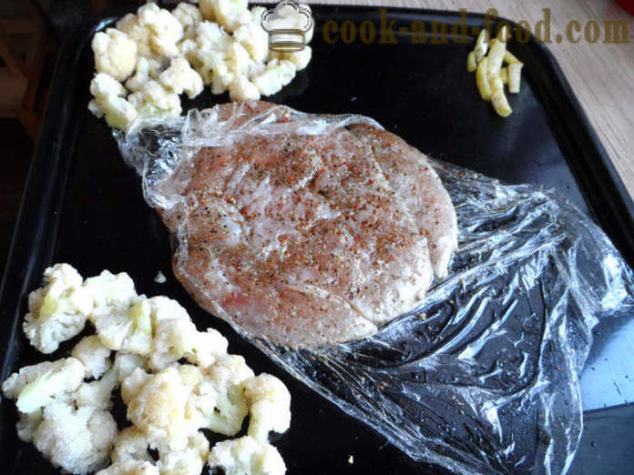Pileći odresci sa sirom u pećnici - kako kuhati kotleta piletina je ukusna, sa korak po korak recept fotografijama