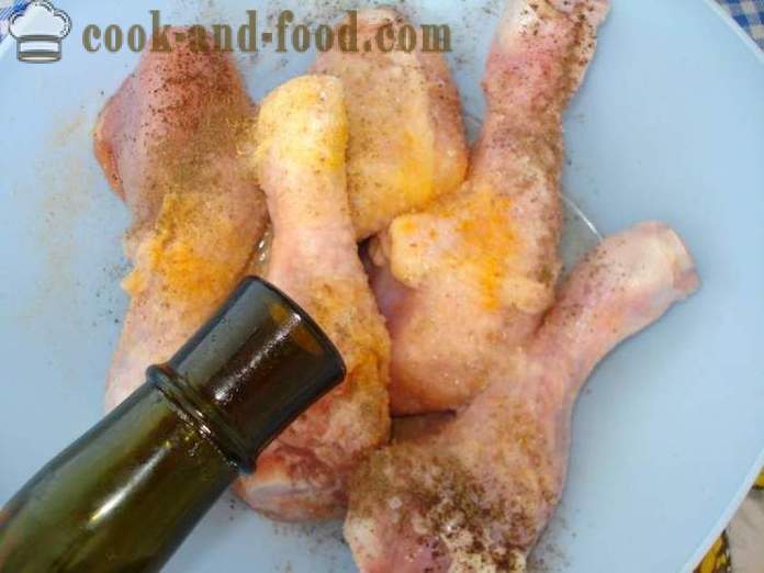 Pečena piletina noge u multivarka - kako ispeći pileća noge u multivarka, korak po korak recept fotografijama