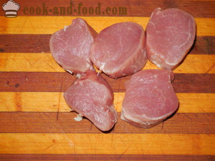 Medaljoni od svinjskog mesa - kako kuhati svinjski medaljoni u multivarka korak po korak recept fotografijama