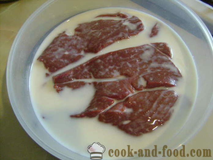 Meka goveđa jetra pržena - kako kuhati pržena goveđa jetra je mekan, s korak po korak recept fotografijama