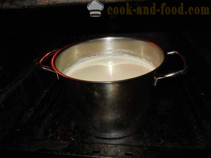 Ukusna lonac napravljen od kravljeg kolostruma i jaja - kao kuhar u pećnici kolostruma, korak po korak recept fotografijama
