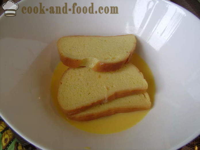 Tost od kruha sa sirom - kao mlađi croutons u tavi, korak po korak recept fotografijama