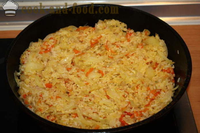 Ukusna prilog od riže s mrkva, luk i češnjak - kako kuhati ukusna prilog od riže, korak po korak recept fotografijama