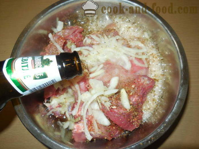Kunić pirjani na pivu u utyatnitsu - kako kuhati zeca na pivu u pećnici, s korak po korak recept fotografijama
