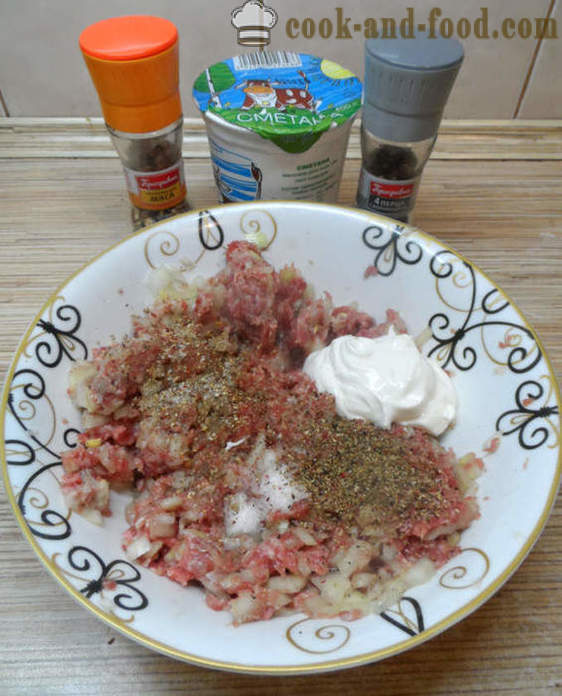 Lisnato pašteta Krizantema - kako kuhati meso pita krizantema lisnato tijesto, s korak po korak recept fotografijama
