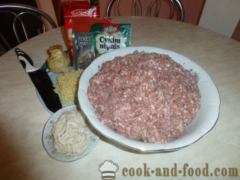 Domaće kobasice od svinjskog mesa u crijevima - Kako napraviti domaće kobasice od svinjskog mesa, uz korak po korak recept fotografijama
