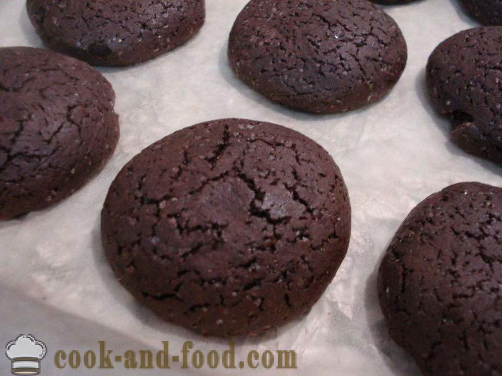 Domaći čokoladni chip cookies sa kakao brzo i jednostavno - kako kuhati čokolada chip cookies kod kuće, korak po korak recept fotografijama