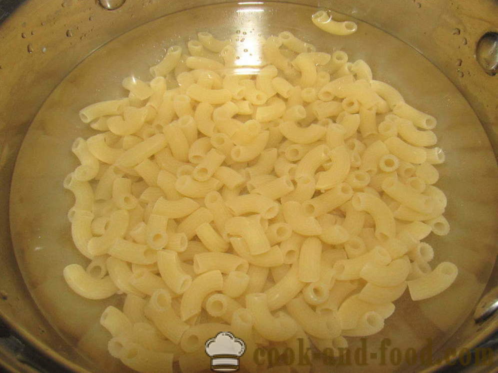Tjestenina nautically s kobasicom u tavi - kako kuhati ukusna tjestenina s kobasicom, korak po korak recept fotografijama