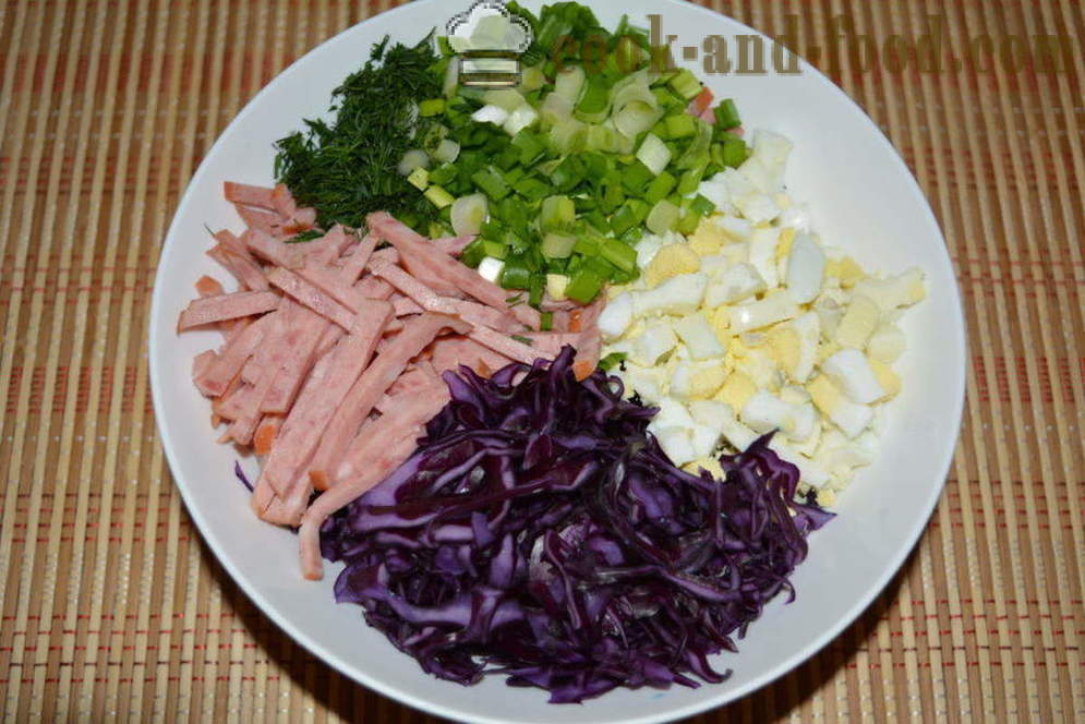 Jednostavna salata od crvenog kupusa s majonezom - kako pripremiti salatu od crvenog kupusa, korak po korak recept fotografijama