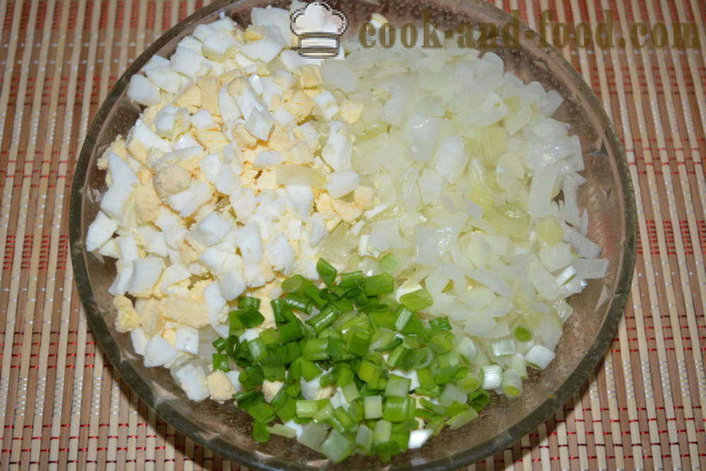 Luk salata od luka s jajima i majonezom - kako kuhati luk salata, korak po korak recept fotografijama