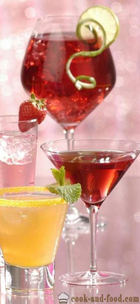 2017 Novogodišnje pića i veselih kokteli o godini pijetla - alkoholno i bezalkoholno