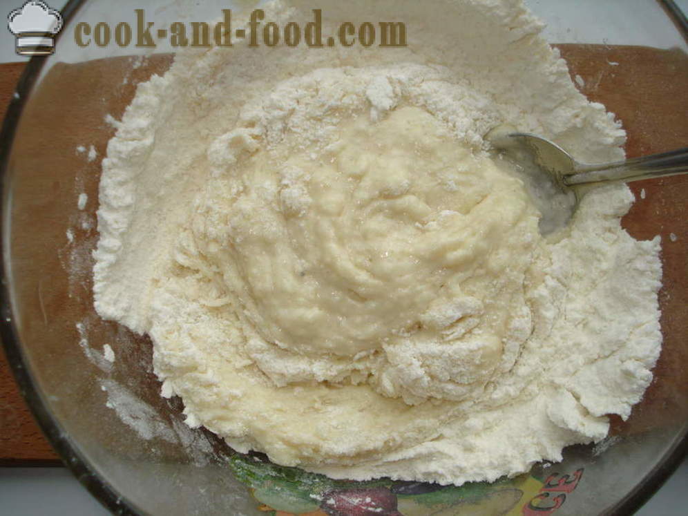 Kvasac kolač s makom u pećnici - Kako kuhati tortu s makom, korak po korak recept fotografijama