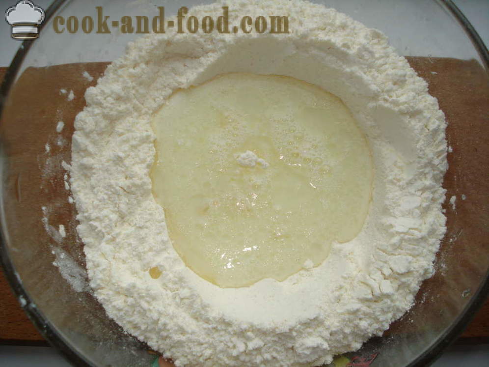 Cheesecake s tijestom u pećnici - Kako kuhati sira sa svježim sirom, korak po korak recept fotografijama