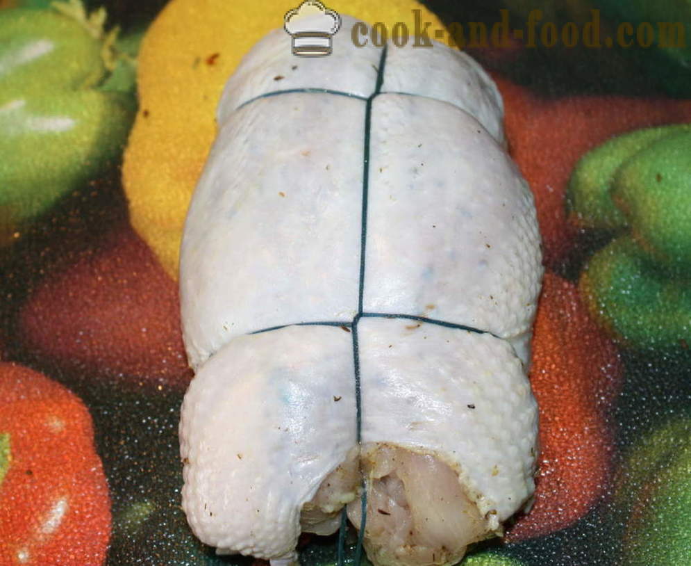Piletina u roli punjene s povrćem u pećnici - kako se pripremiti pileći file u roli, korak po korak recept fotografijama