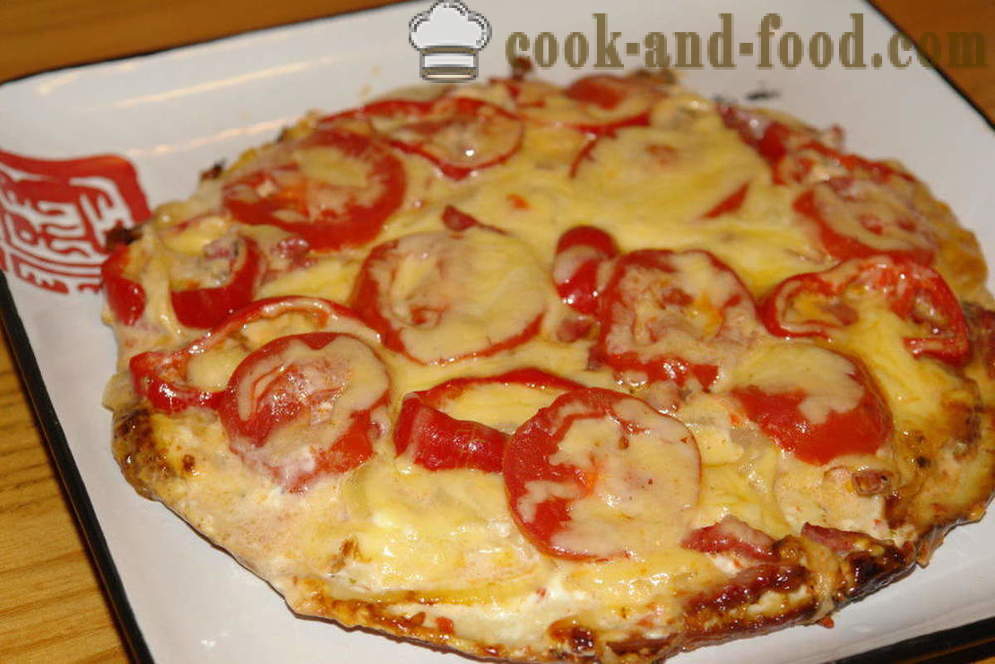 Beskvasni brzo pizzu u tavi za 10 minuta - kako kuhati pizza u tavi brzo, korak po korak recept fotografijama