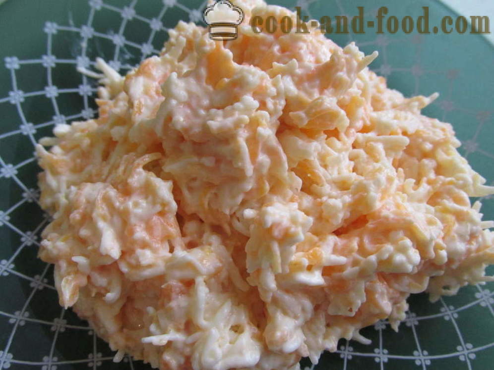 Izvorni snack na krekere: krem ​​sir, češnjak, majoneza i mrkve - kako napraviti sir predjelo, korak po korak recept fotografijama