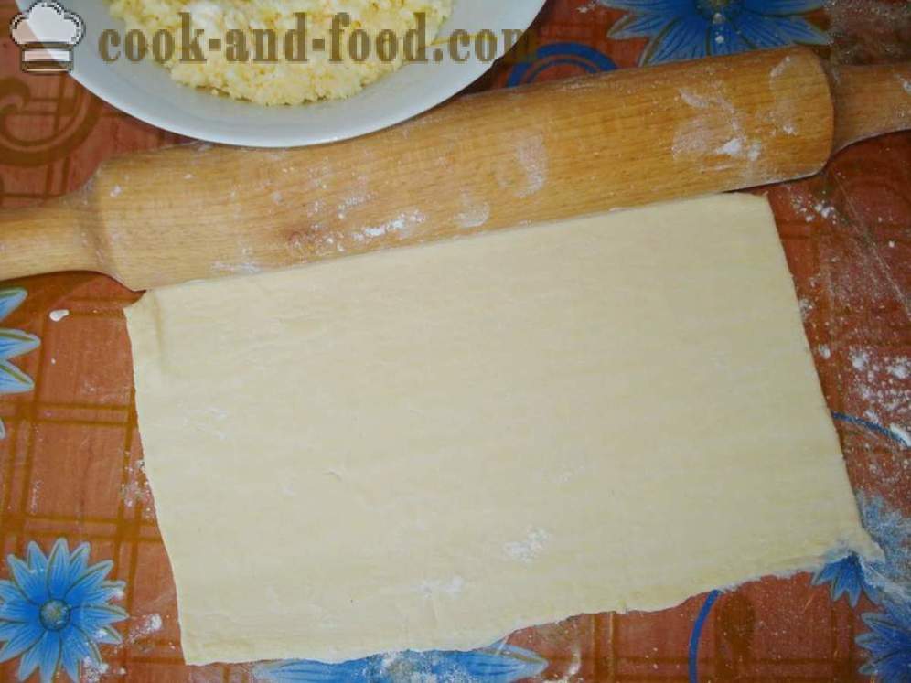 Udisaja s sira lisnato tijesto - korak po korak, kako napraviti lisnato tijesto sa sirom u pećnici, recept sa slikom