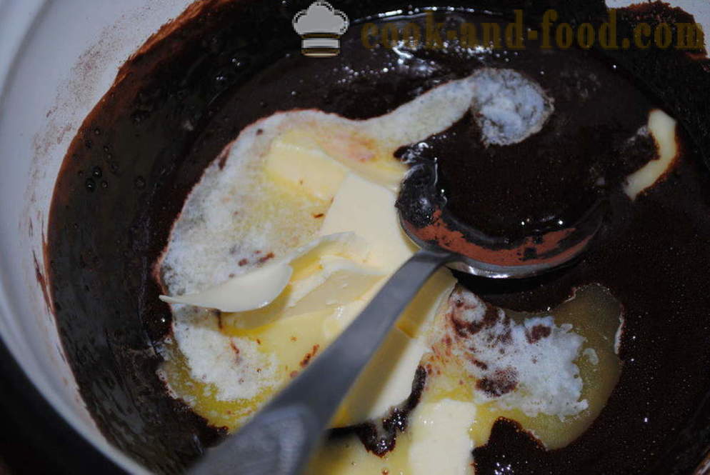 Domaće kolač s grožđicama u pećnici - kako napraviti muffine s grožđicama na kefir, korak po korak recept fotografijama