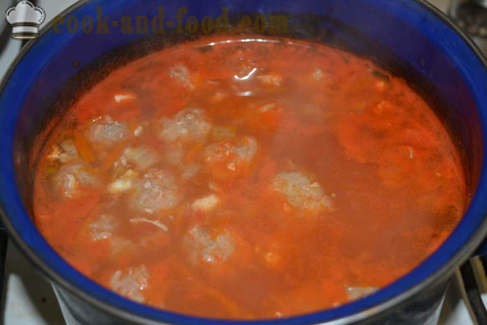 Rajčica juha s meatballs - Kako kuhati juhu od rajčice s meatballs, s korak po korak recept fotografijama