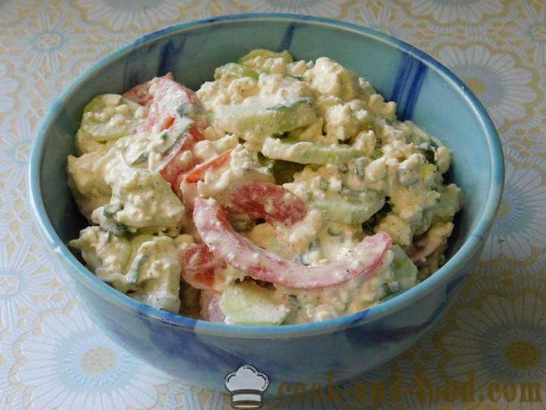 Seljačka salata sa sirom, krastavcima i rajčicom za ručak ili večeru - kako se pripremiti povrće salata sa sirom, recept s fotografijom