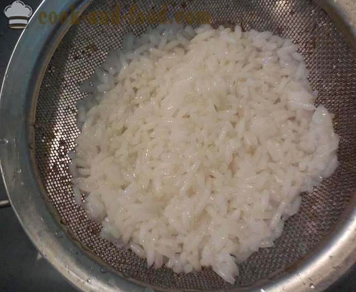 Tikvice pečene u pećnici sa mljevenim mesom: riža s gljivama i sirom - Kako kuhati punjene tikvice u pećnici, s korak po korak recept fotografijama