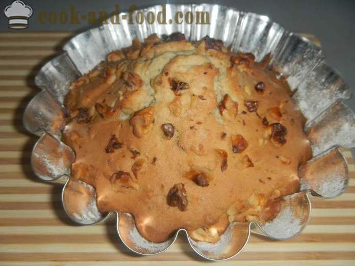 Jednostavno oraha cupcake na kefir - kako kuhati tortu kod kuće, korak po korak recept s fotografijama.