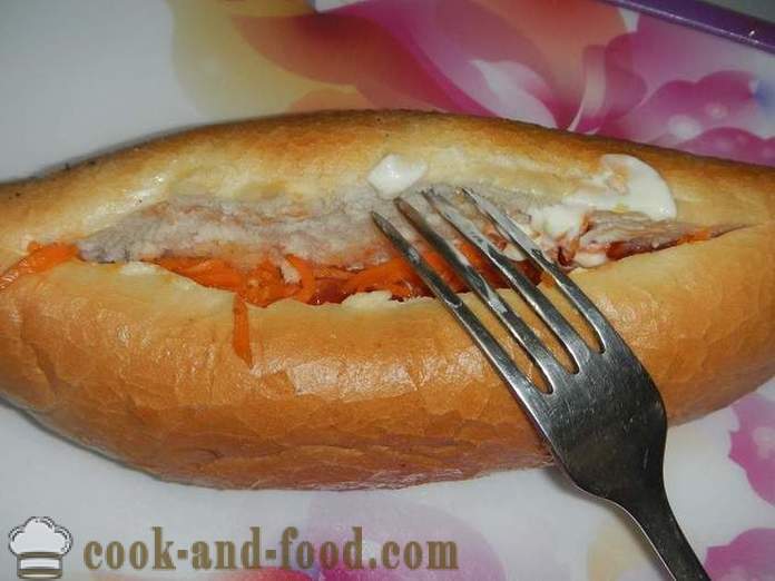 Ukusna domaća hrenovka - kako napraviti hot dog, korak po korak recept s fotografijama.