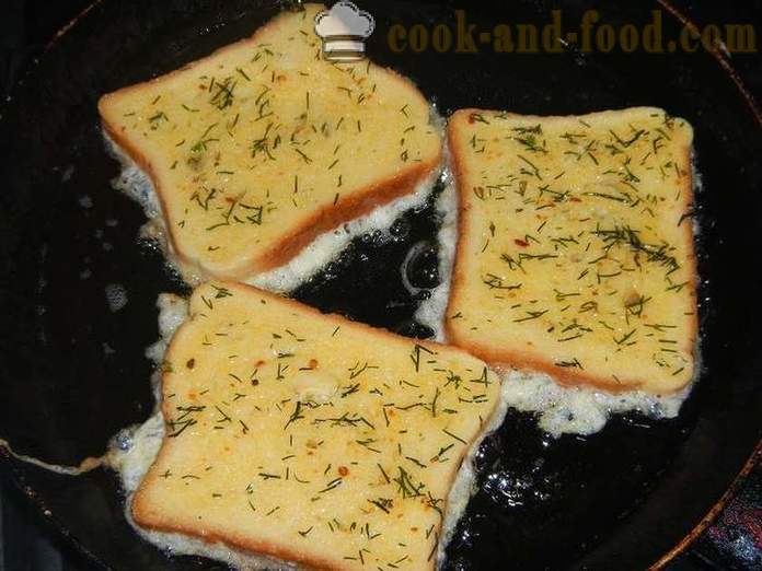 Tost od bijelog kruha s jajima: slatka, sol i češnjak. Kako napraviti ukusni croutons u tavi - korak po korak recept s fotografijama.