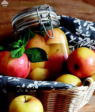 Pekmez, sok i kompot: 5 recepata jabuke za zimu