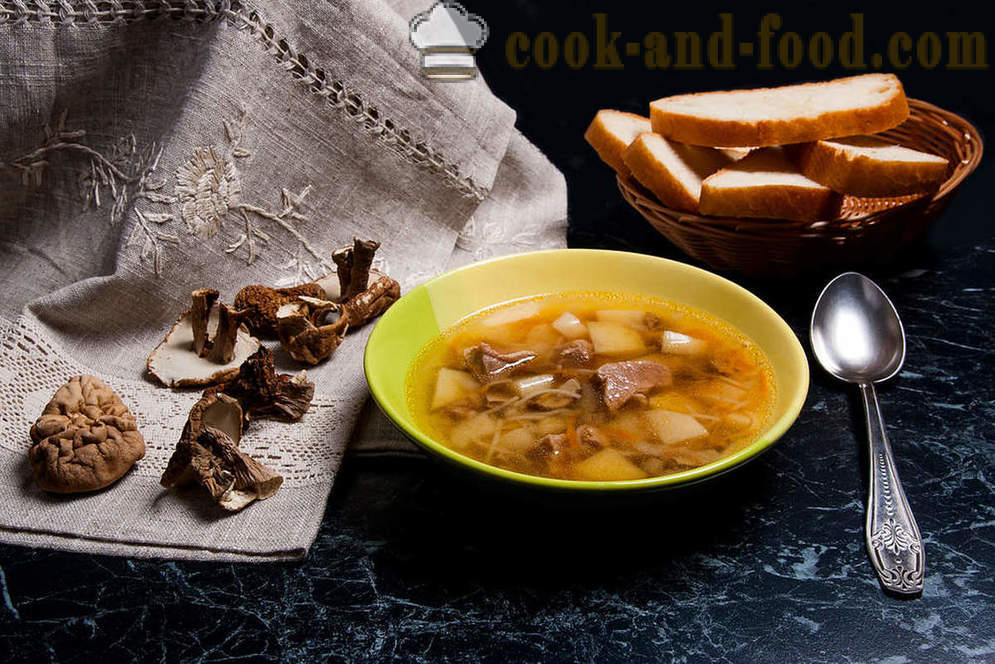 Recept za gljiva juha s bijelim gljivama i tjestenina - Video recepti kod kuće